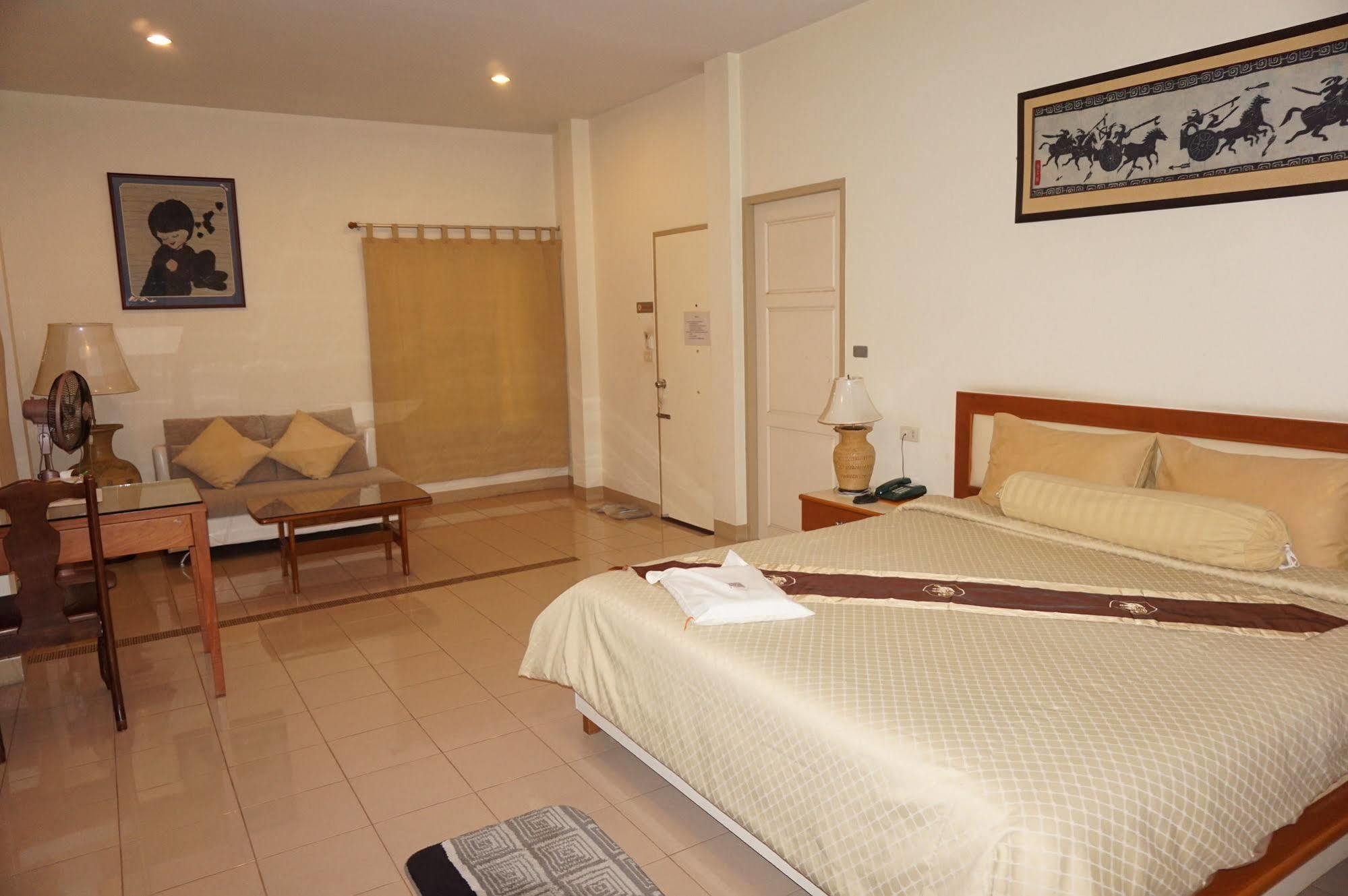 Tonwa Resort Hotel Khon Kaen Dış mekan fotoğraf