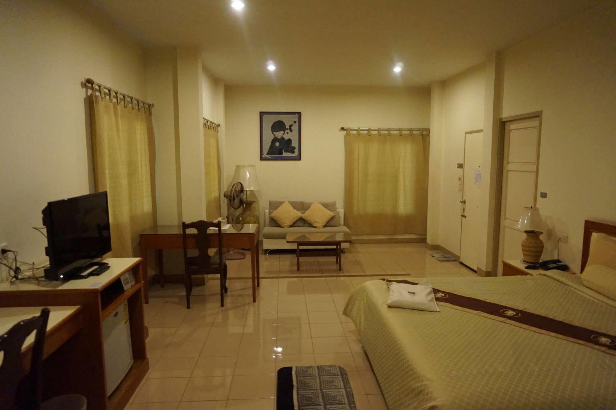 Tonwa Resort Hotel Khon Kaen Dış mekan fotoğraf