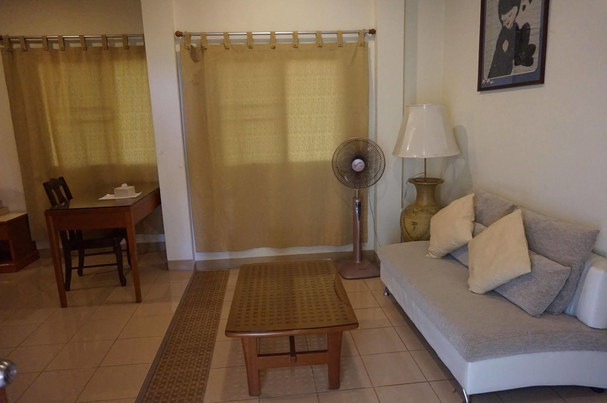 Tonwa Resort Hotel Khon Kaen Dış mekan fotoğraf