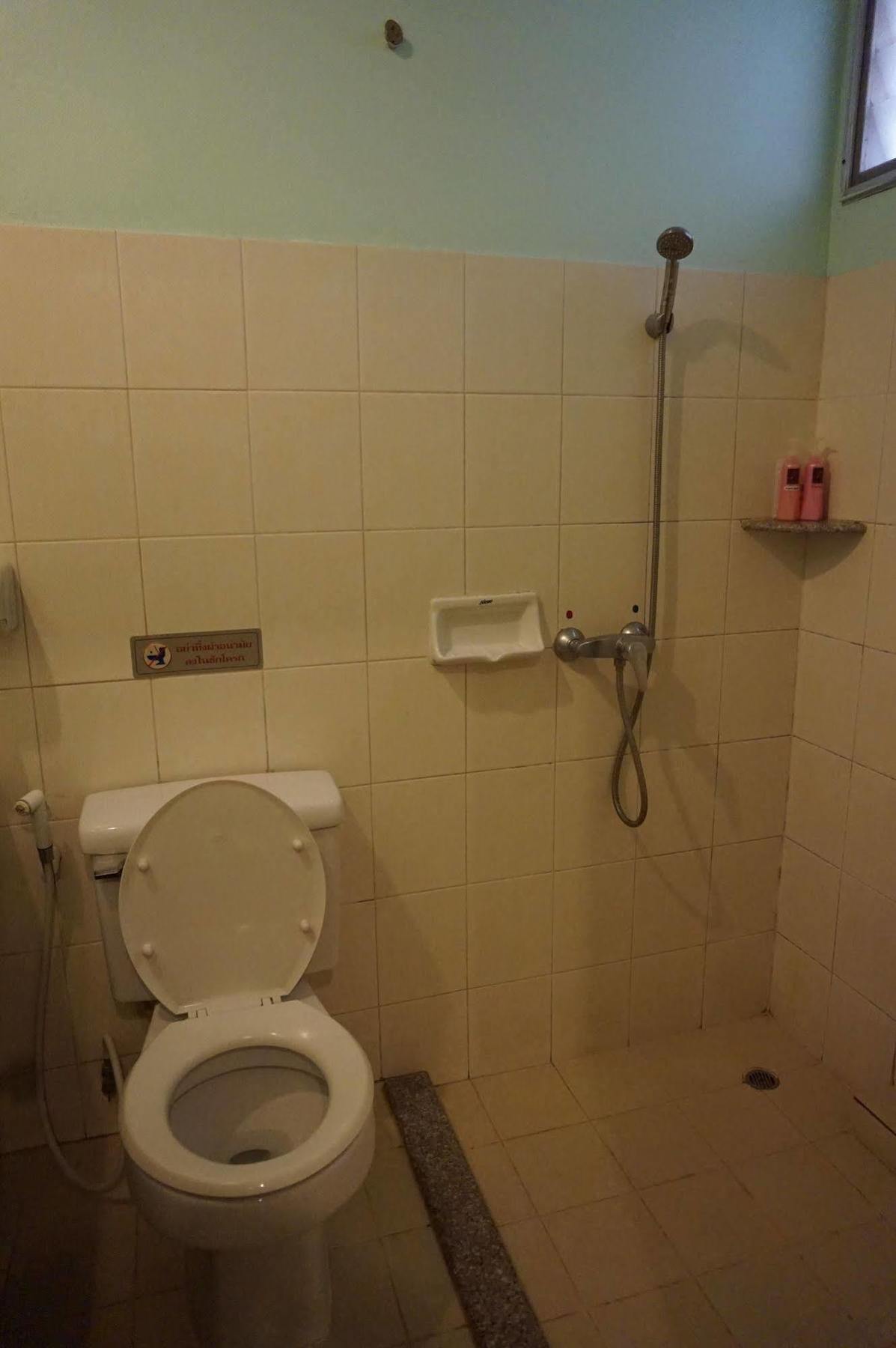 Tonwa Resort Hotel Khon Kaen Dış mekan fotoğraf