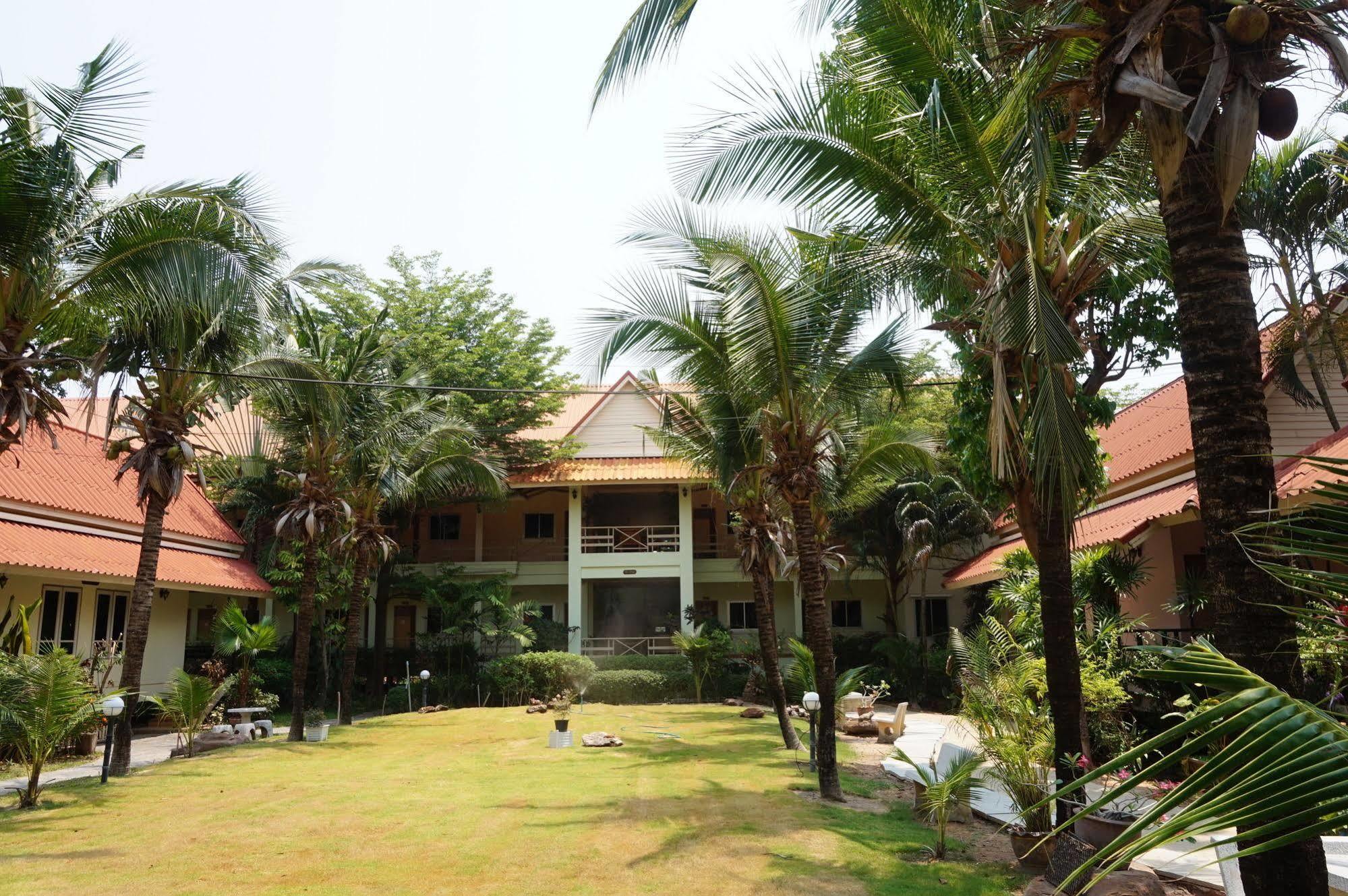 Tonwa Resort Hotel Khon Kaen Dış mekan fotoğraf